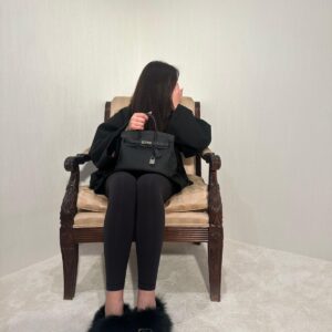 Black/ Black fur ( slippers )